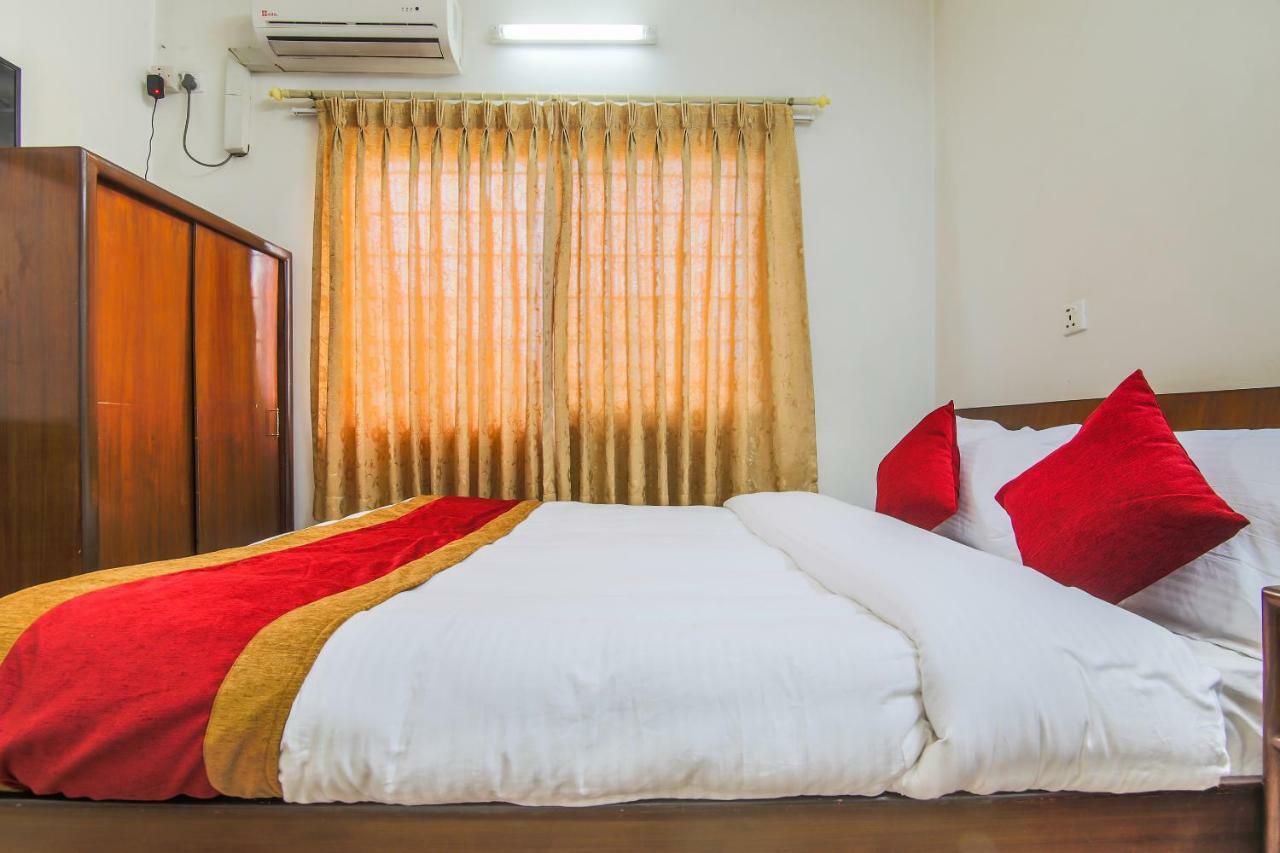 Oyo 358 Hotel Rose Star Katmandu Kültér fotó