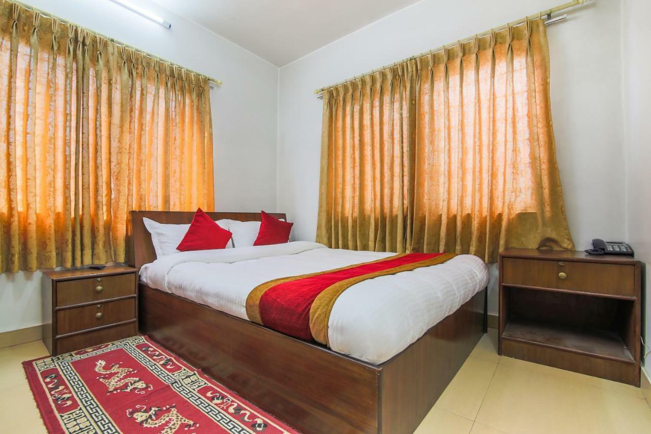 Oyo 358 Hotel Rose Star Katmandu Kültér fotó