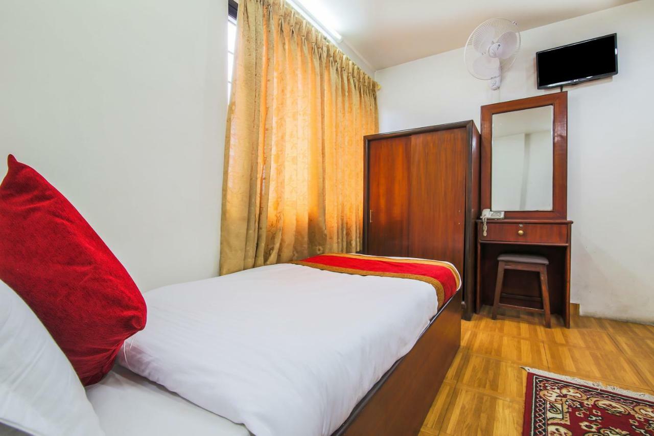 Oyo 358 Hotel Rose Star Katmandu Kültér fotó